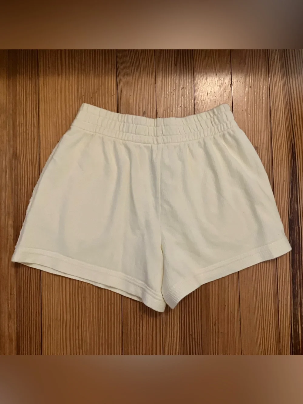 NWT Aerie Vacay Short in Cozy Yellow Sz S - Picture 6 of 13